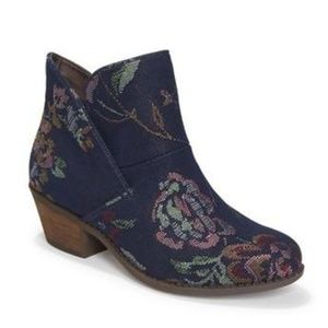 Floral Denim Zena Bootie Adam Tucker by Me Too